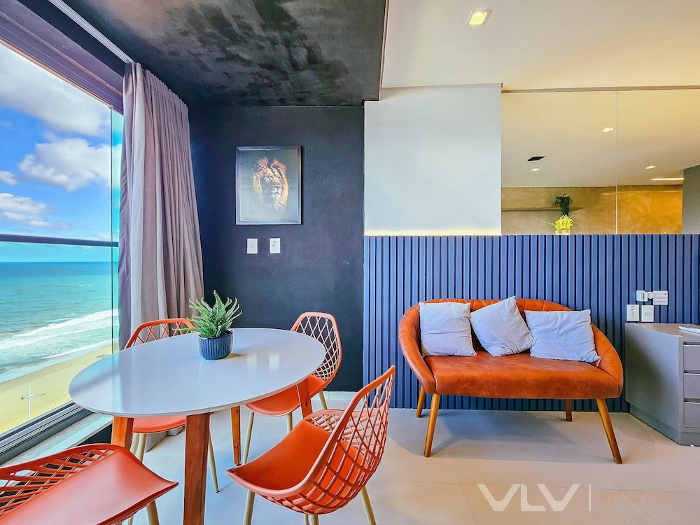 Art Studio by VLV Stays