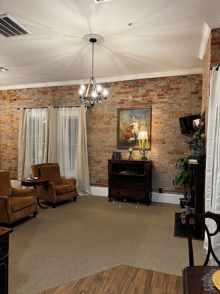 The Osceola Hotel and Event Center
