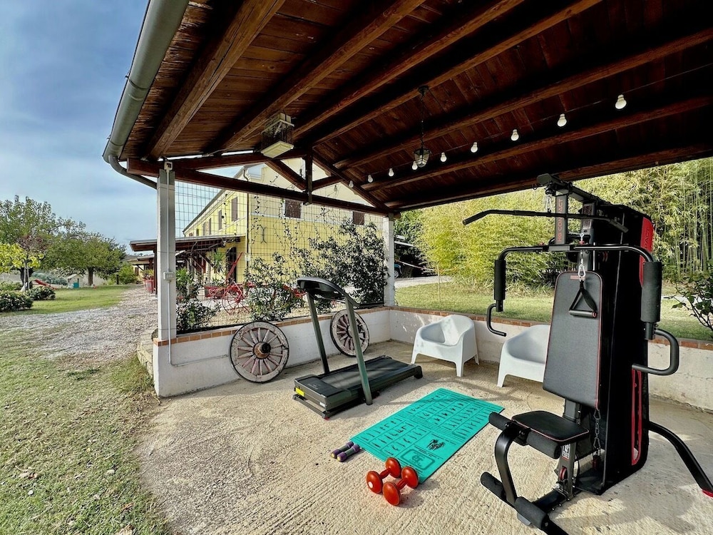 Ancient Country House With Swimming Pool