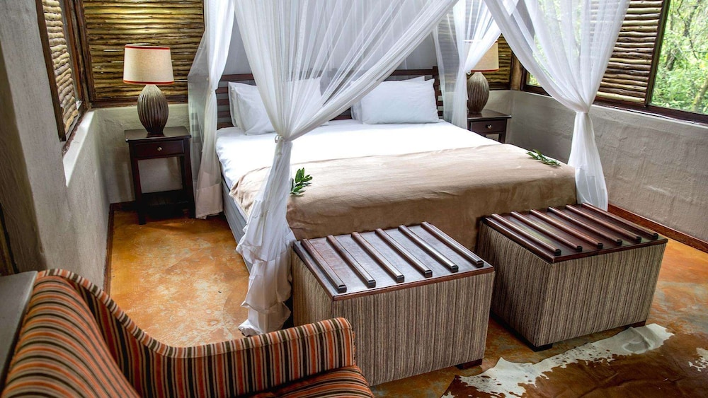 Royal Thonga Safari Lodge