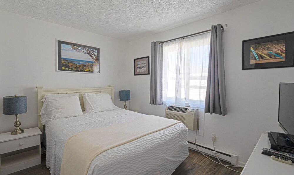 Montauk Oceanside Suites
