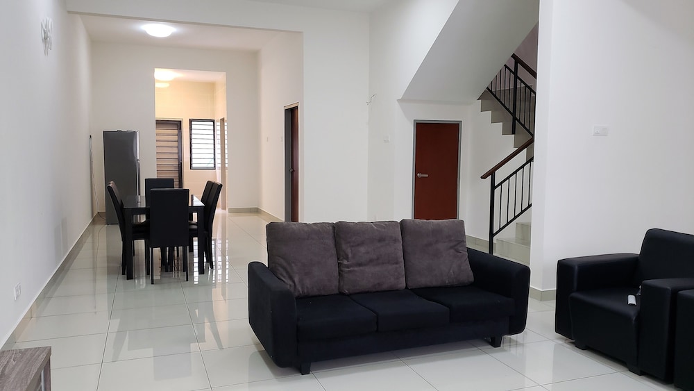 SR Home Stay at KLIA photo 7