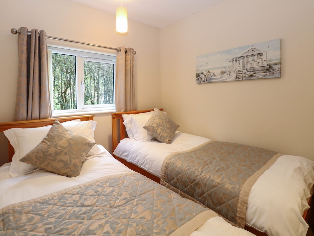 The Lodge at Orchard House view 5