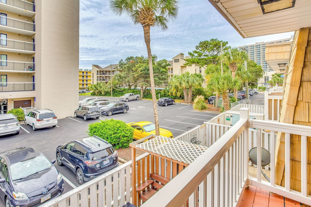 Walk to Ocean: Myrtle Beach Condo w/ Deck view 5