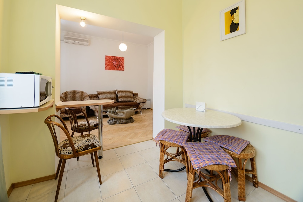 Kiev Accommodation Hotel Service