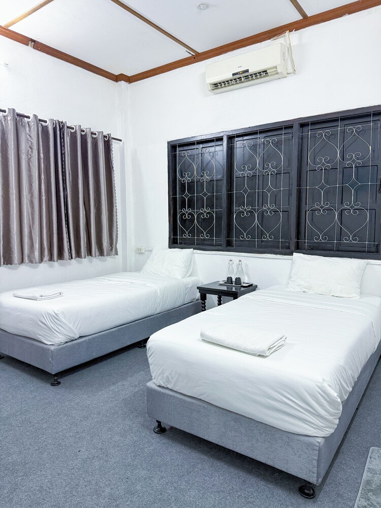 Lao Home