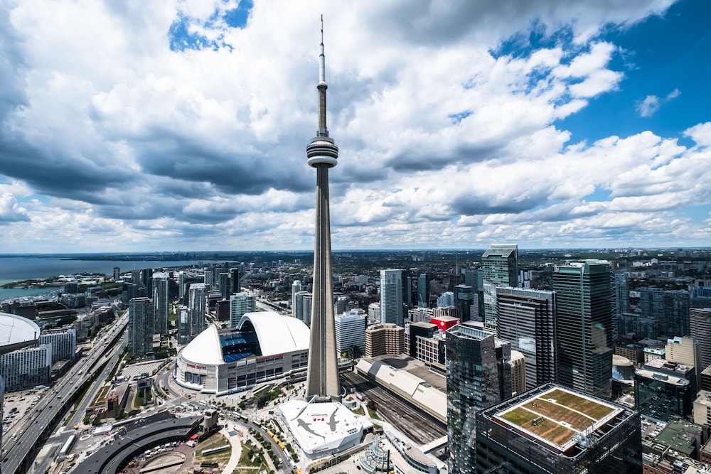 Condo in the sky with a breathtaking view