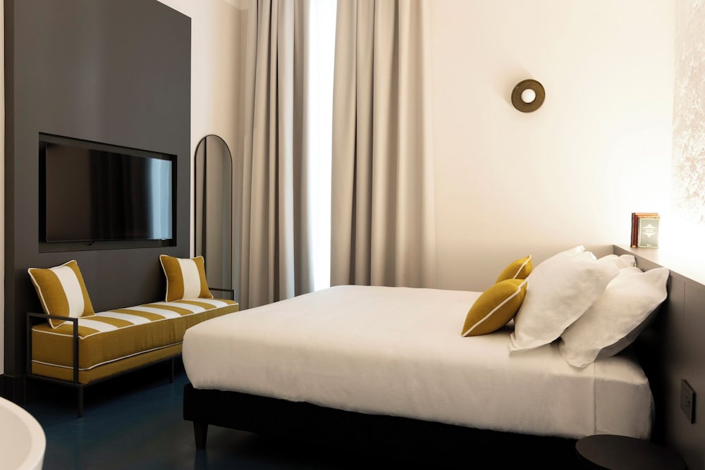 Ad Aram Suites photo 5