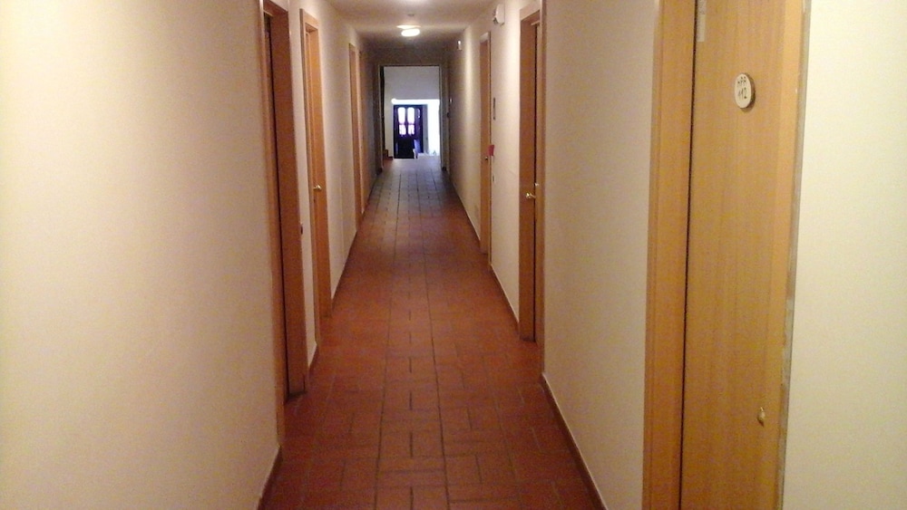 Photo 34