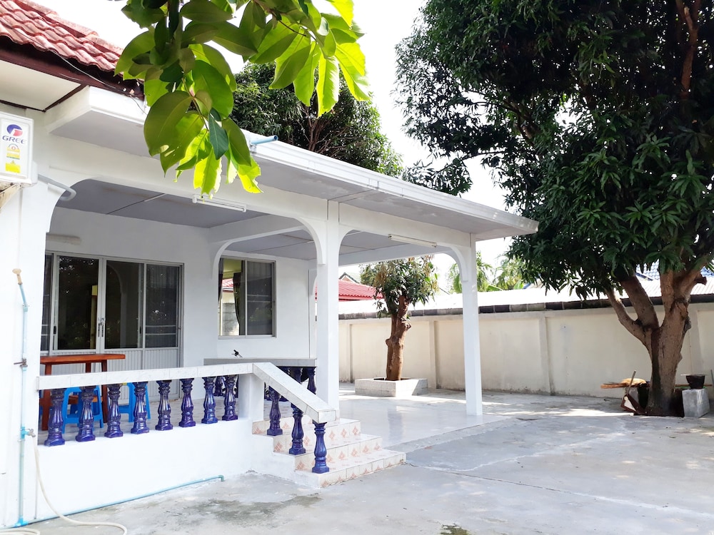 Mae Rampung Beach House 2