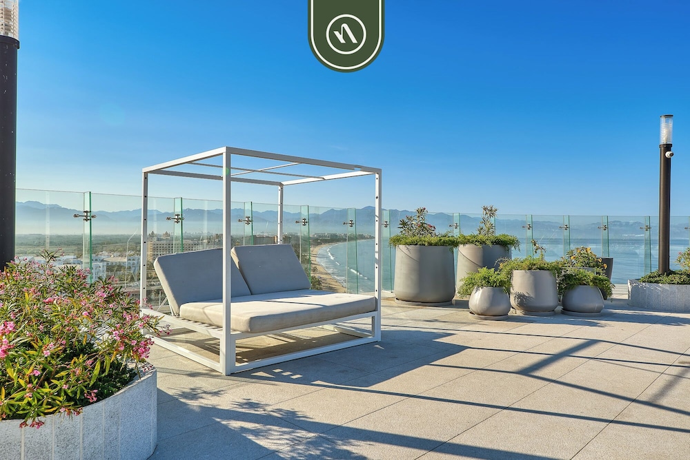 Apartments with Beach Access