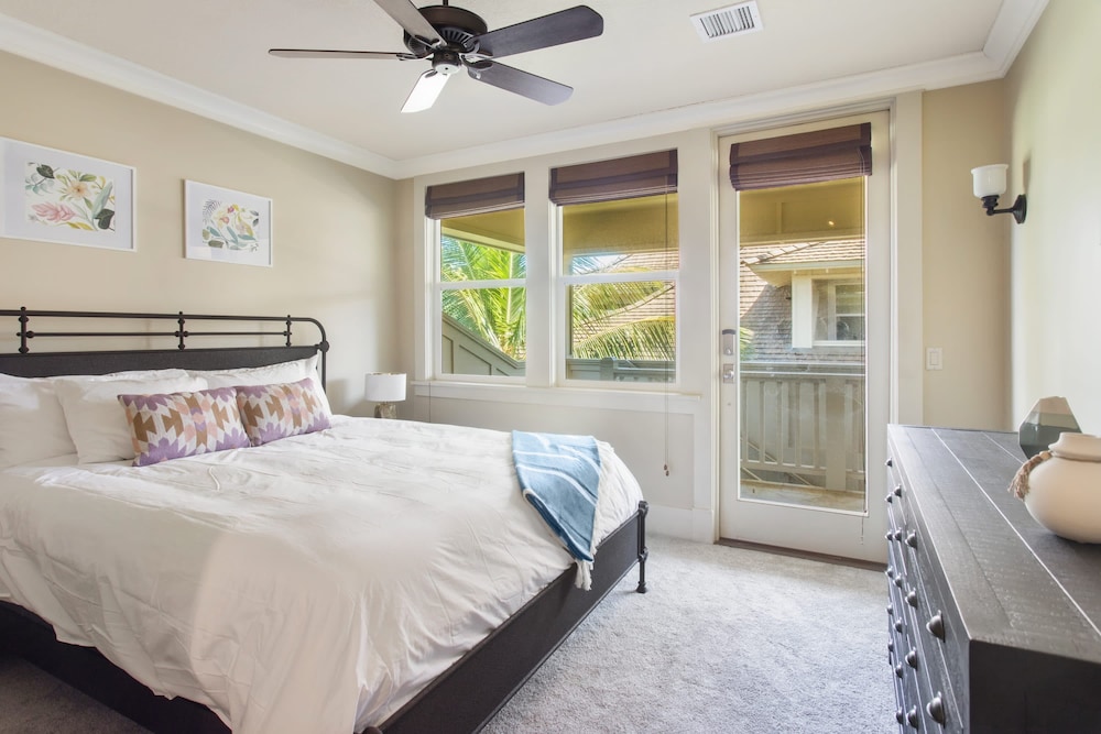 Poipu Penthouse W 2 Beaches Resort Amenities