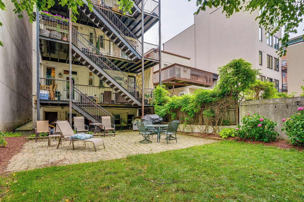 Walk to Washington St: Hoboken Apt w/ Balcony!