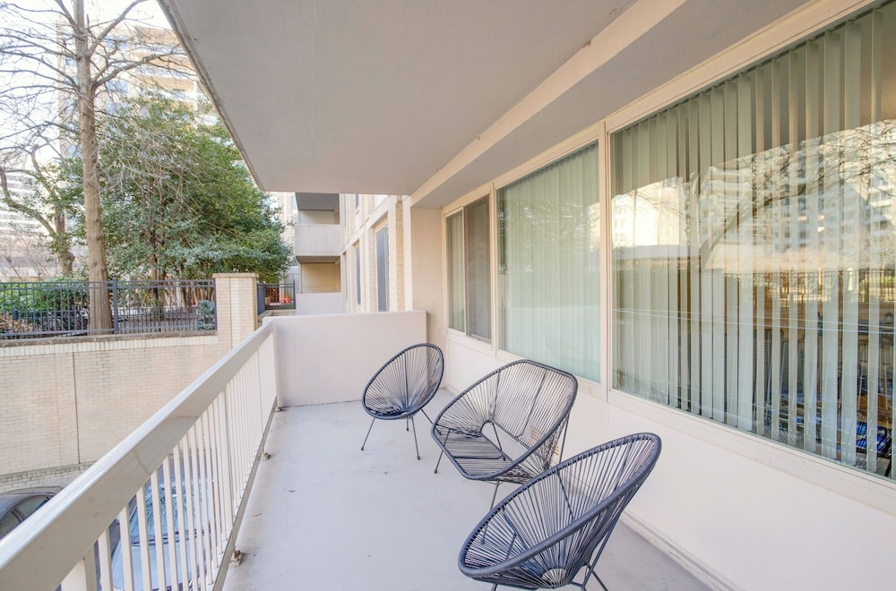 Fantastic 2BR Condo with Gym