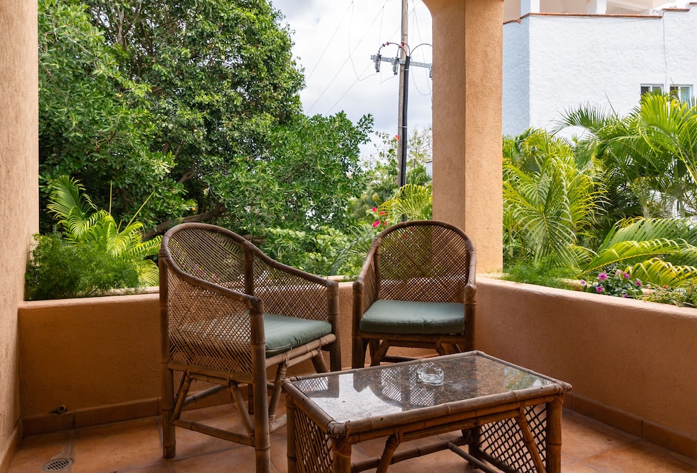 PlayaCar House MZ 28 by Playa Paradise