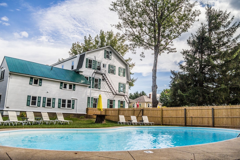 Cranmore Inn