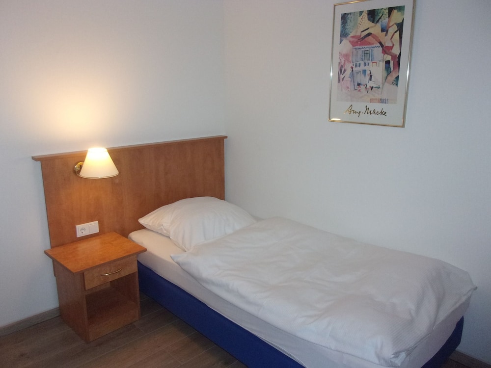 Saarbruecken Vacations - Boutique-Hotel Fahrhaus Saarbrucken - Property Image 24
