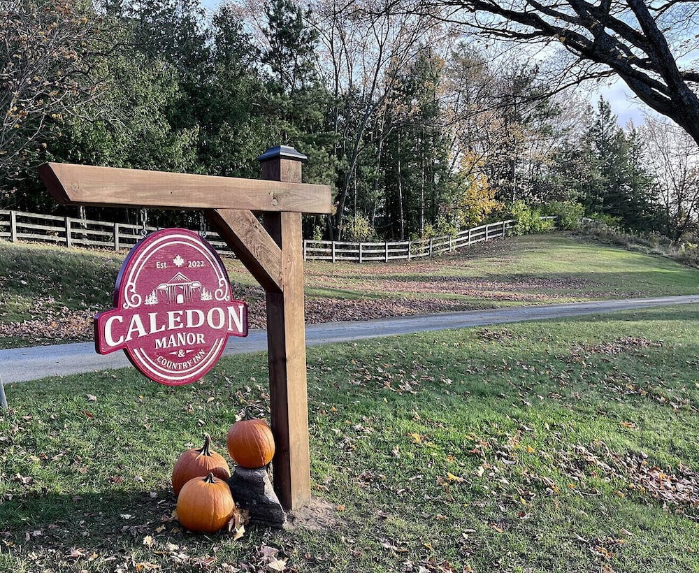 Caledon Manor and Country Inn