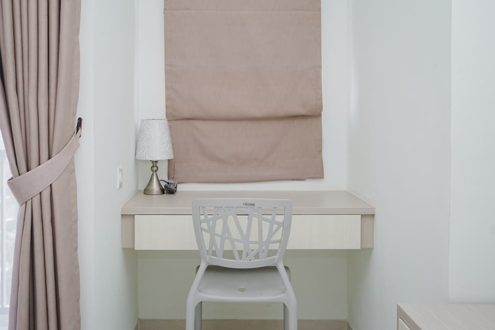 Comfort and Nice Studio Apartment at Springwood Residence