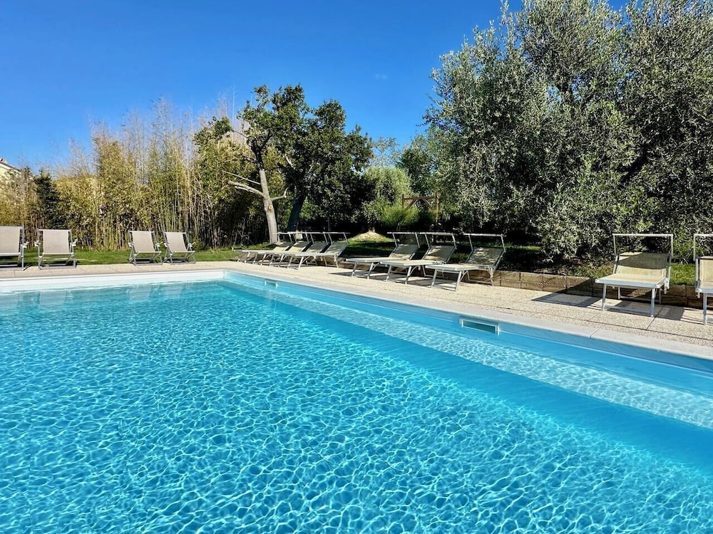 Historic House With Swimming Pool, Barbecue, gym in Senigallia - The Quercia