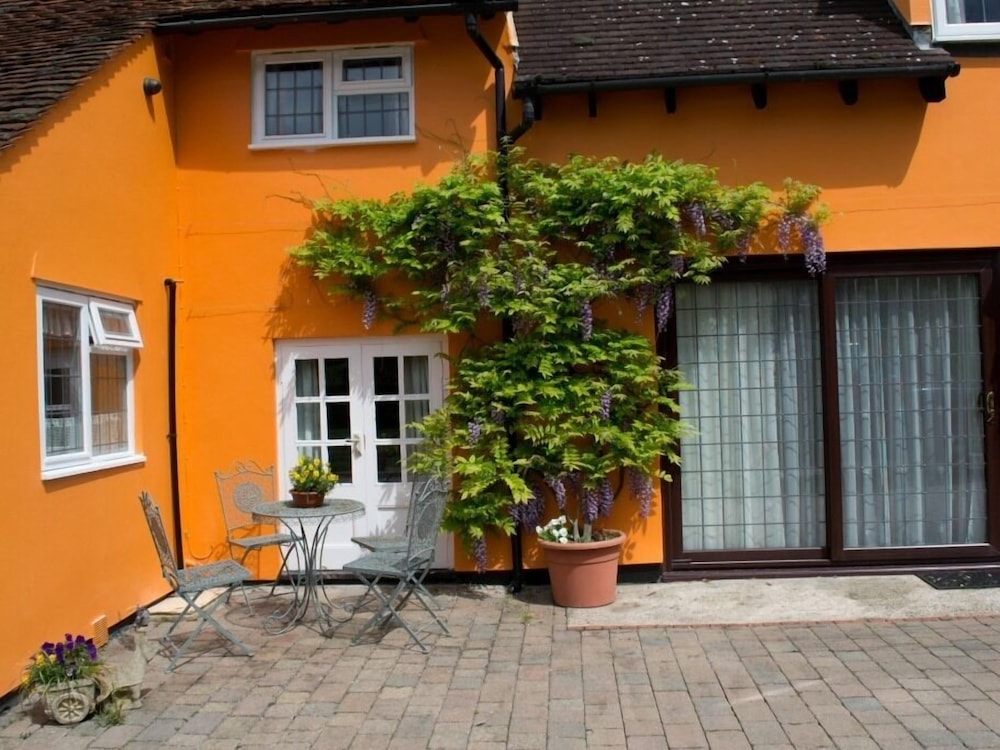 Woodview Bed & Breakfast