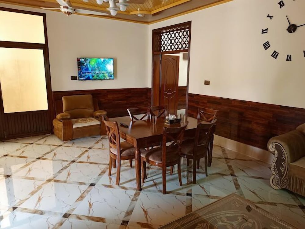 Metro Guest House Quetta view 3