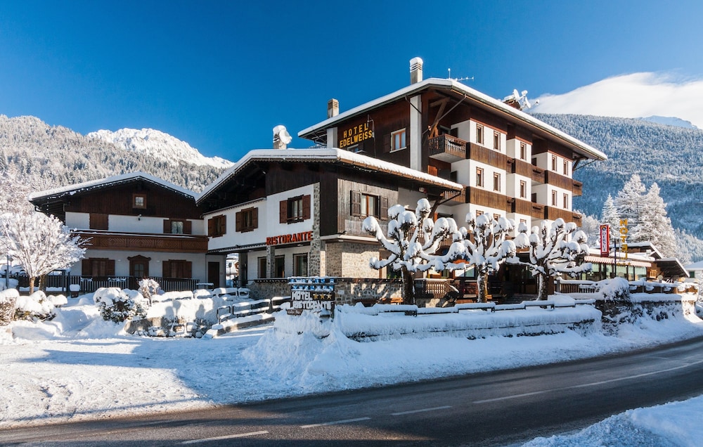 Hotel Edelweiss