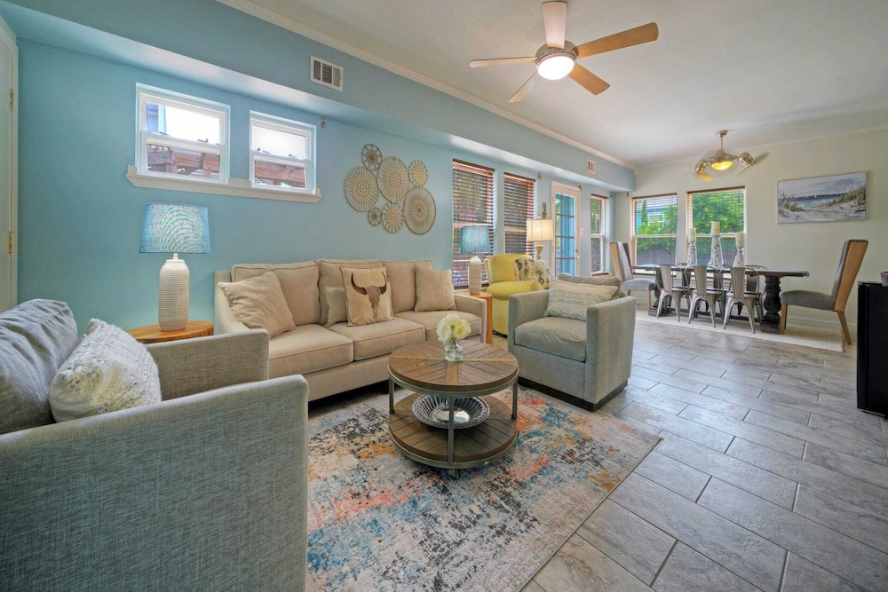 The Koi Marlin Port A Home w/ Pool, Pond, Grill & Near Beach + Marinas