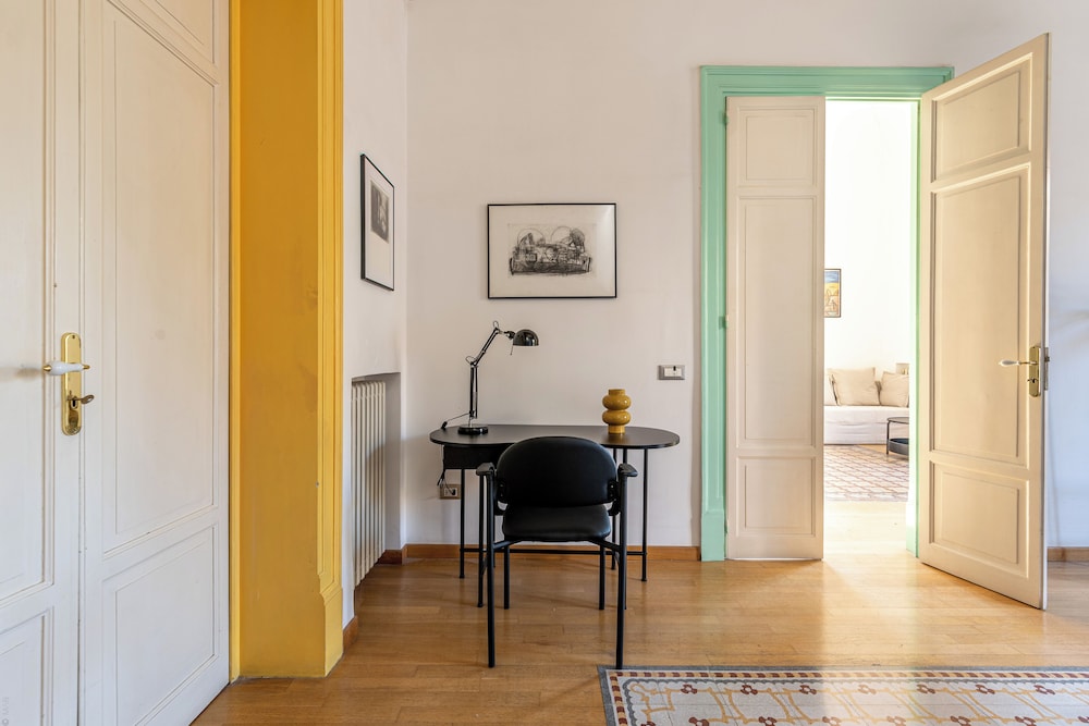 Carlo Apartment with Terrace by Wonderful Italy