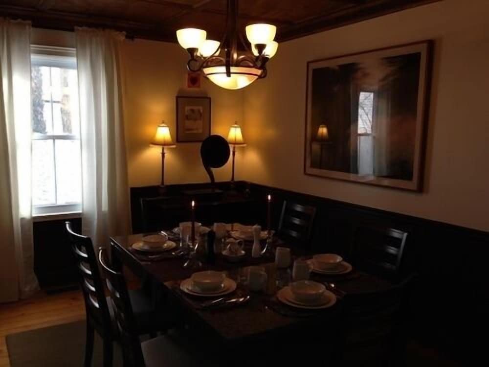 Niagara-on-the-Lake Vacations - Copper Dreams Bed and Breakfast - Property Image 9