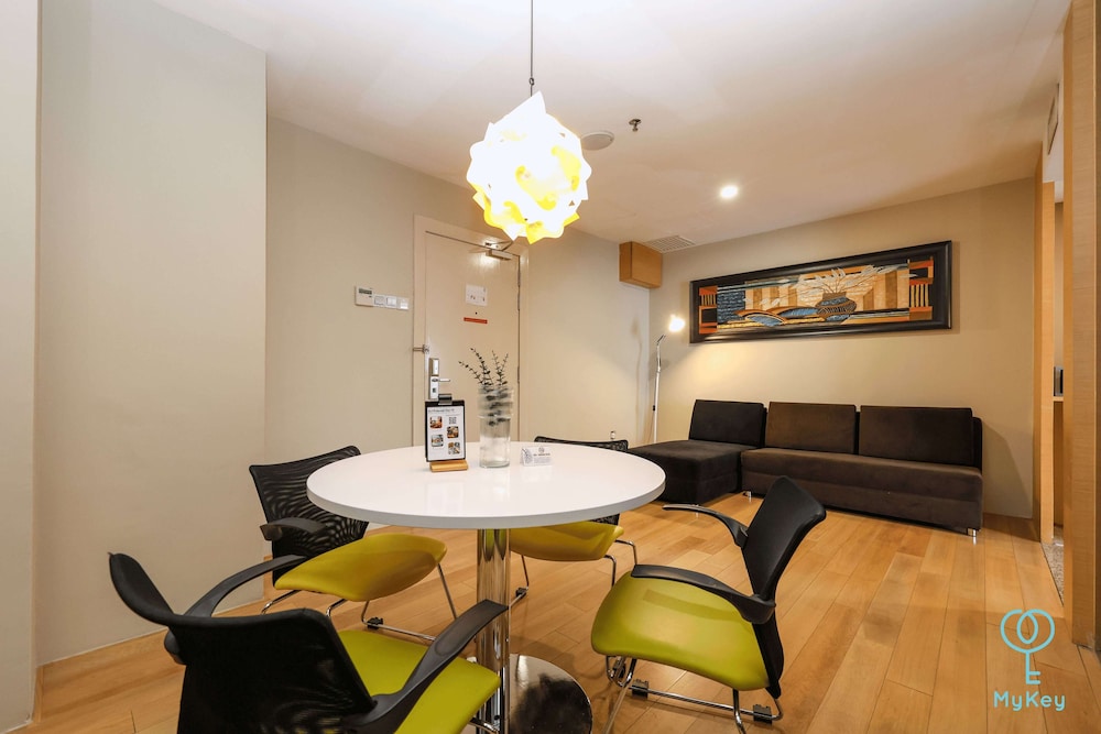 Empire Suite Subang by MyKey