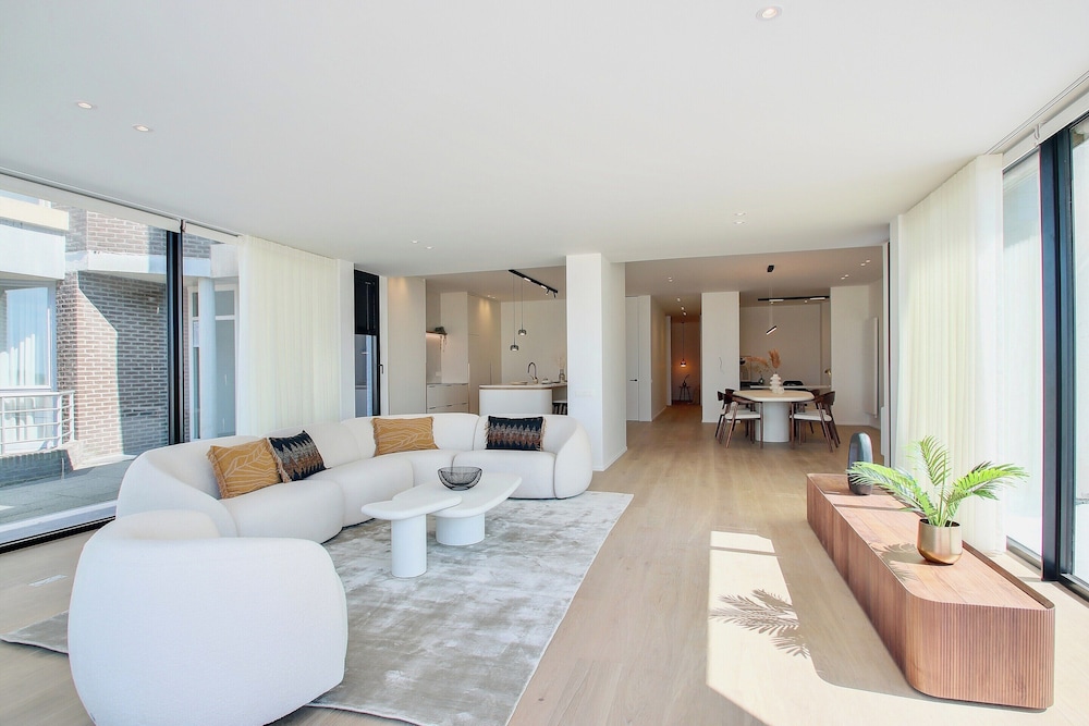 Apartment in Nieuwpoort With Sea View