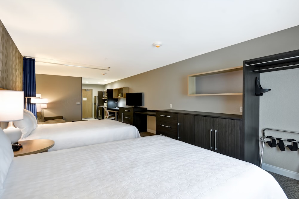 Jacksonville Vacations - Home2 Suites by Hilton Jackson MI - Property Image 8