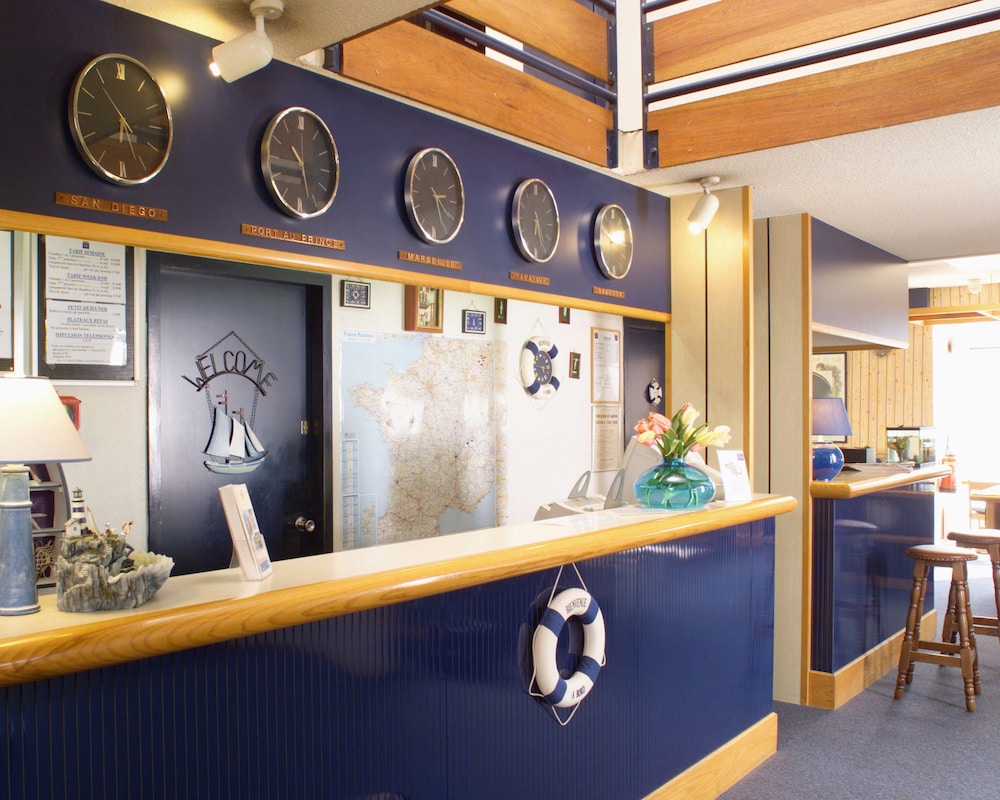 Saint-Etienne-du-Rouvray Vacations - Hotel Stars Rouen - Property Image 1