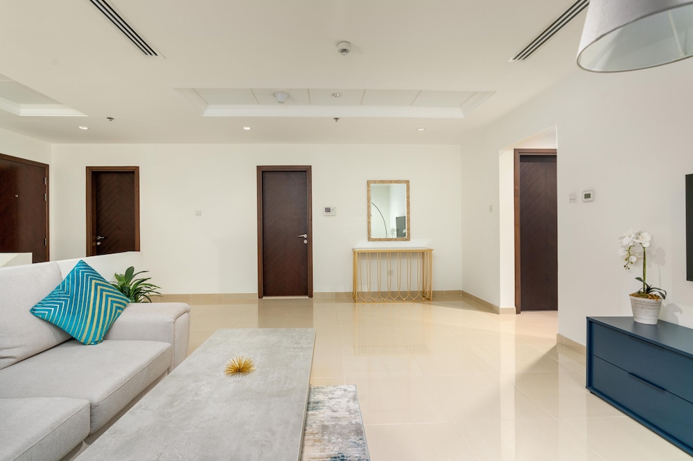 GLOBALSTAY. Private Pool Villas and Townhomes