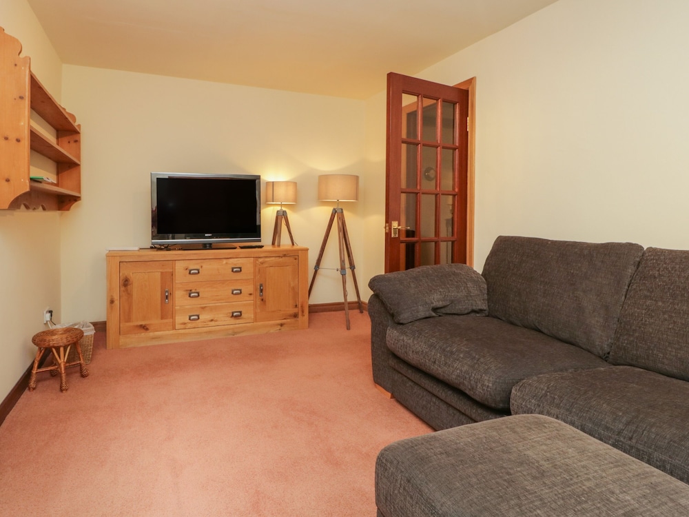 1 Cherry Tree Cottage