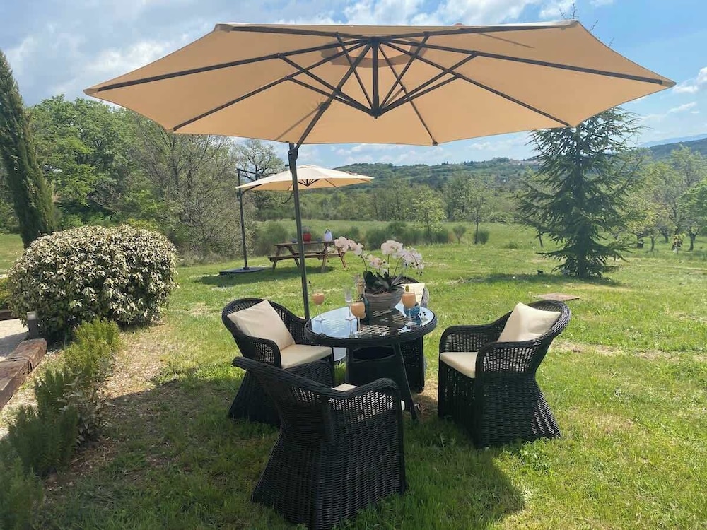 Villa in Murs Heart of the Luberon