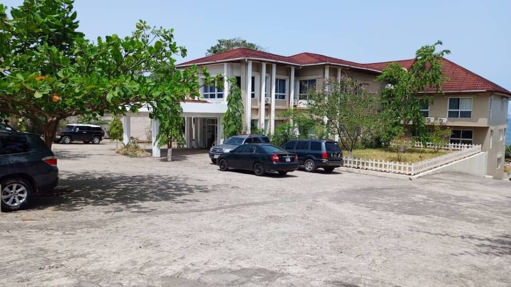 COMPANERO RESORT