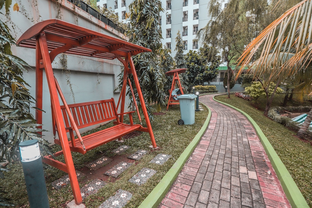 Hotel O Green Lake View Ciputat