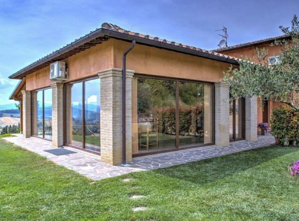 Villa Morotti Comfortable Holiday Residence view 3