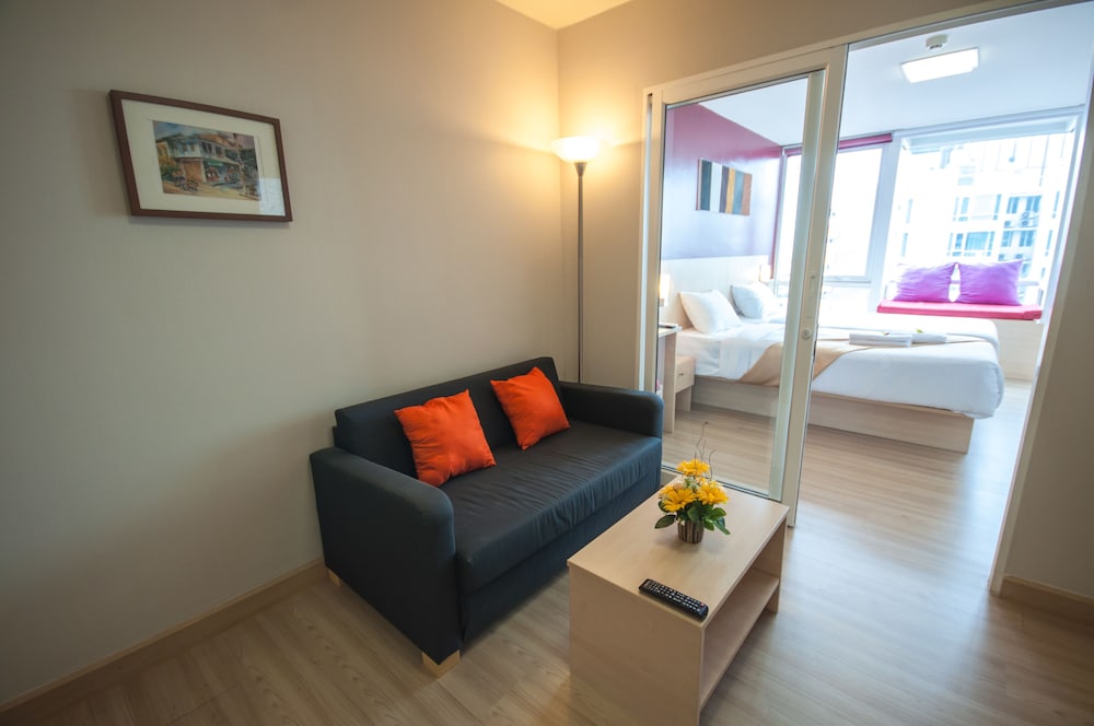 Implace Impact at Msociety Condo