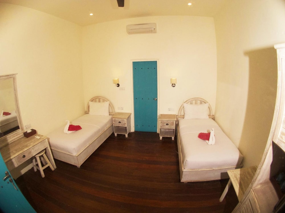 White Coconut Cottage