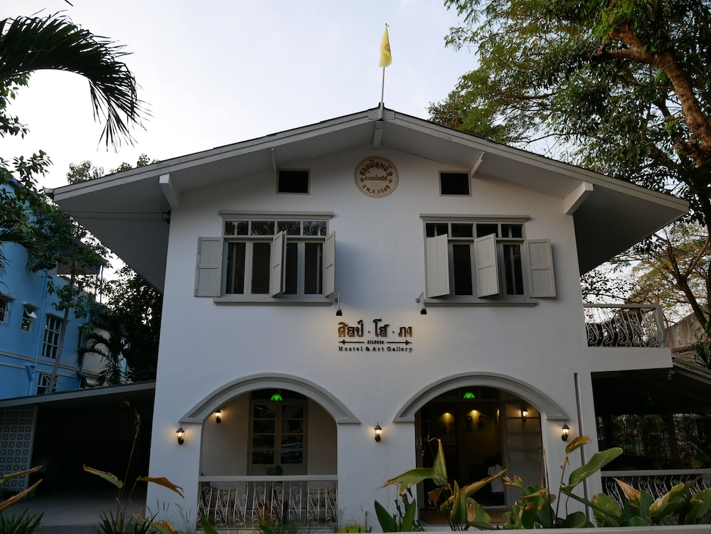 Silsopa Hostel