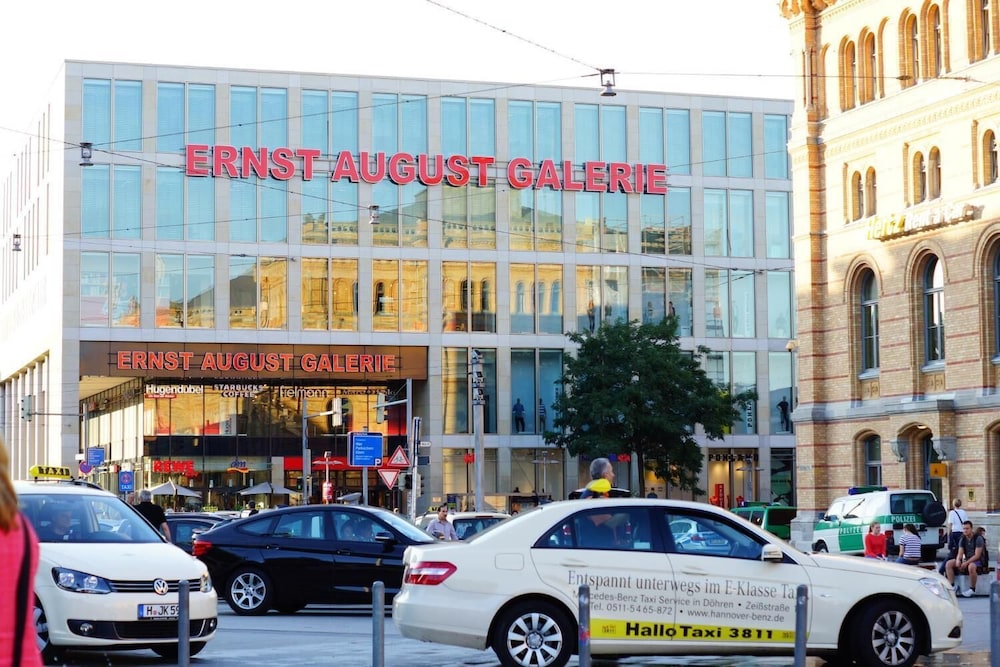 Hannover Vacations - Alexander Business Hotel - Property Image 2