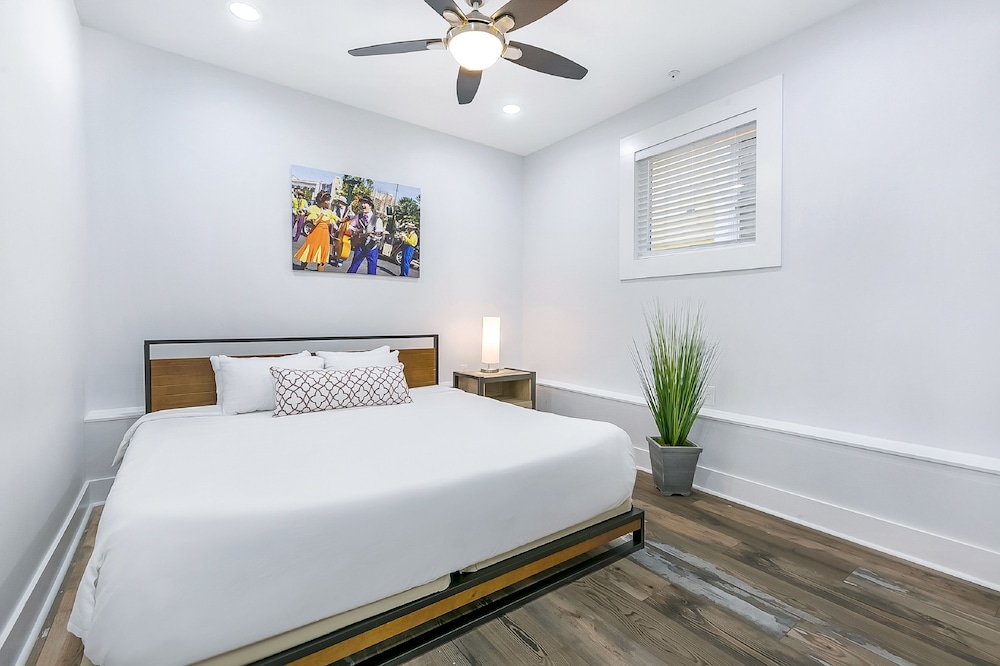 Urban Oasis 4BD House close to FQ photo 5