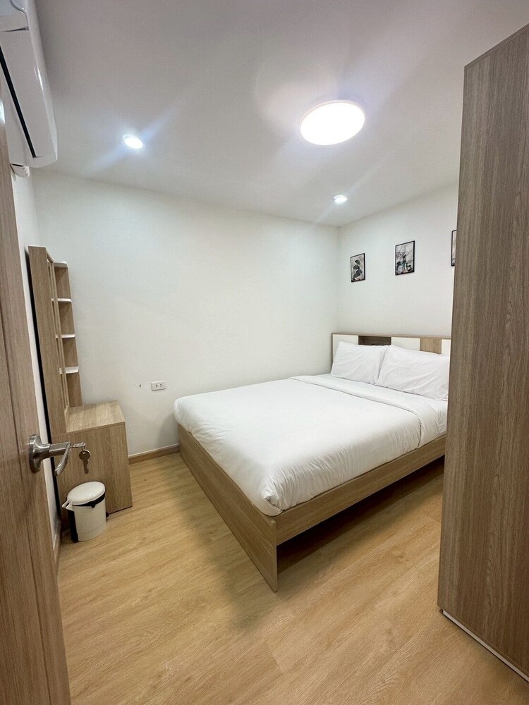 Hill Bay Suites