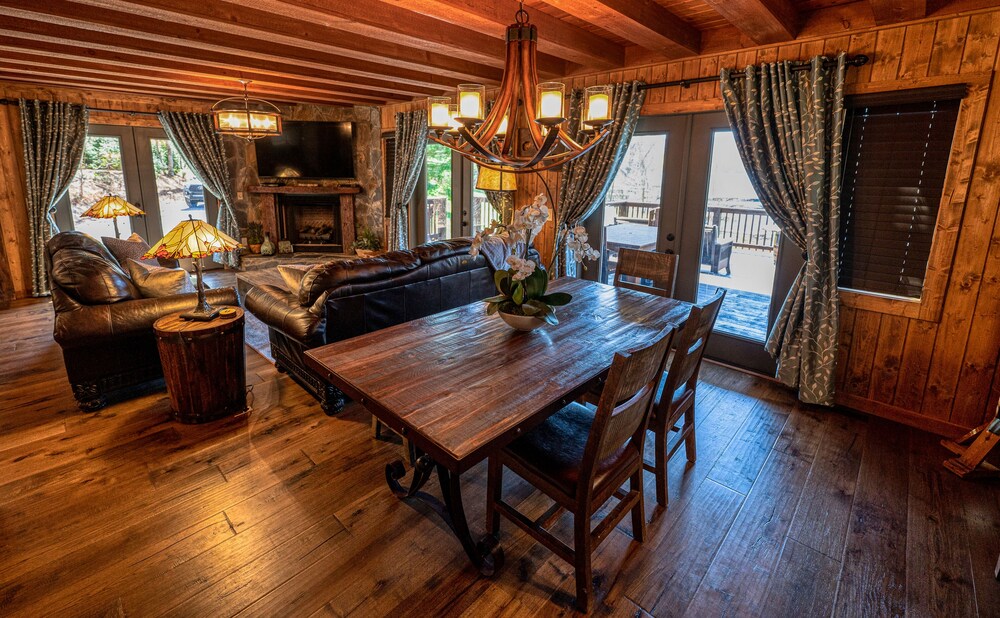 stayNantahala - Smoky Mountain Cabins