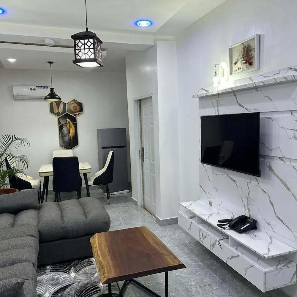 Bott Apartment