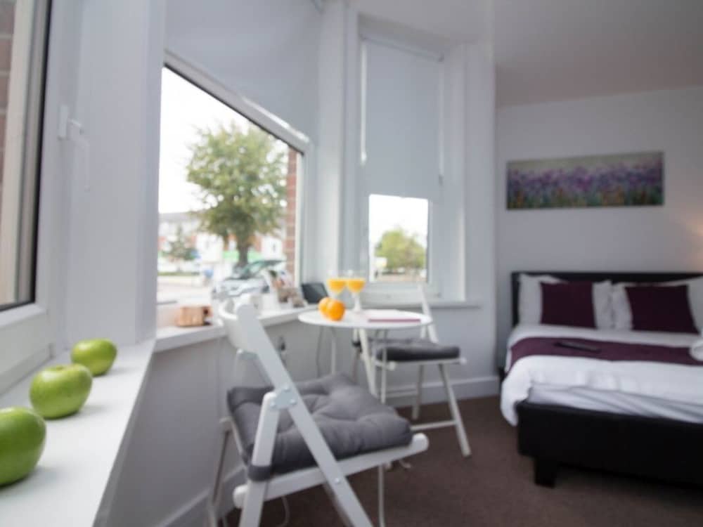 Beddoe Apartments