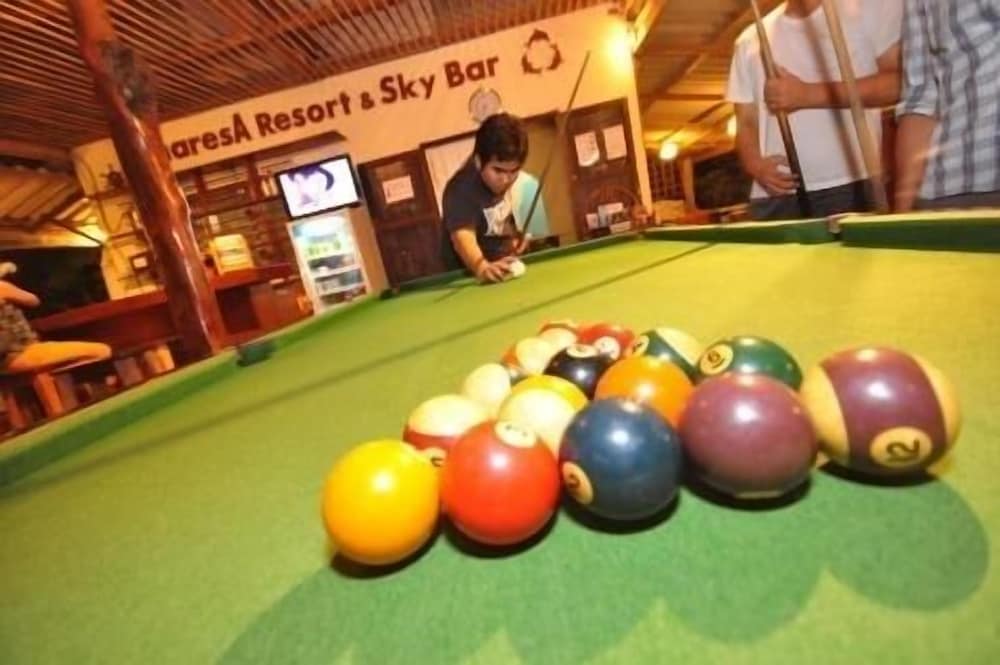 AmaresA Resort & Skybar